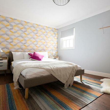 The Old Station House - Stylish & Central 2Bdr Apartment Оксфорд Екстериор снимка