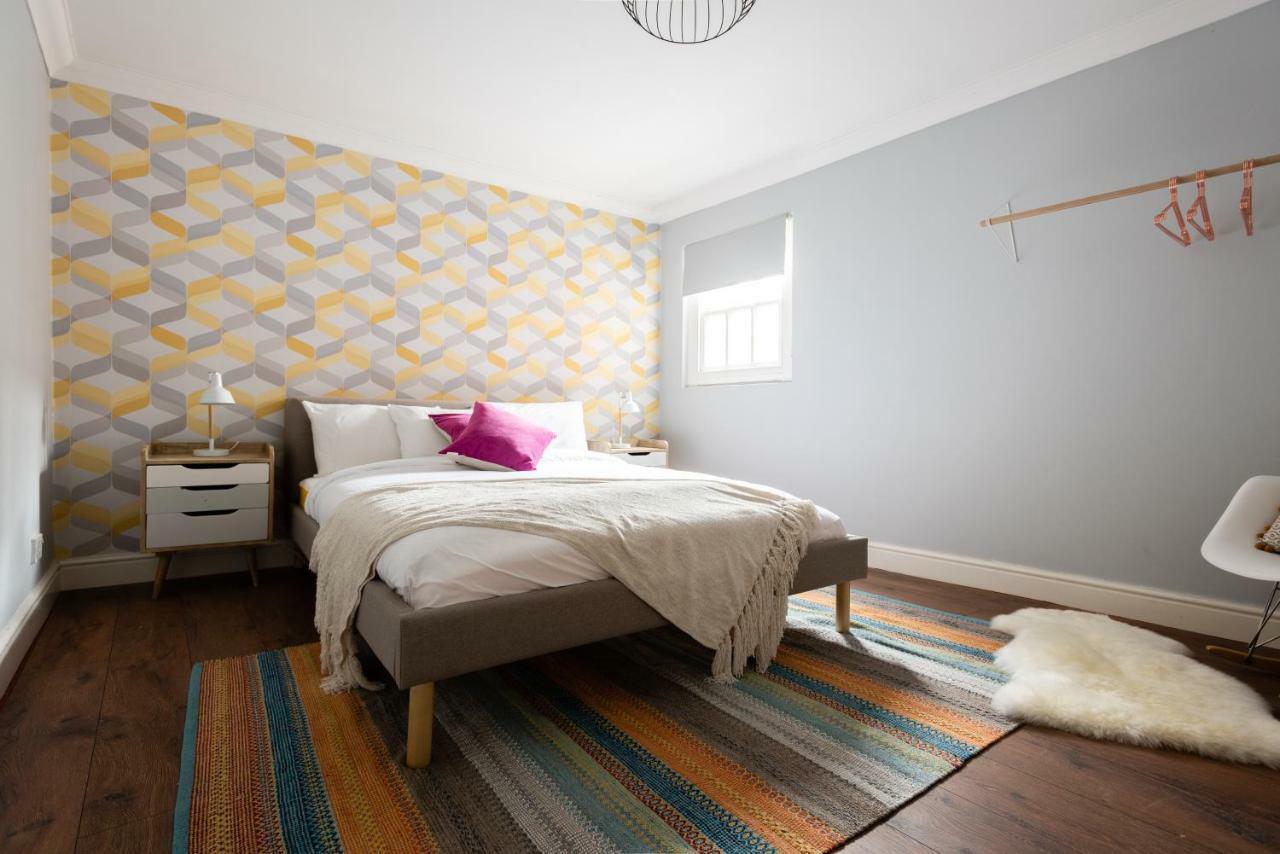 The Old Station House - Stylish & Central 2Bdr Apartment Оксфорд Екстериор снимка